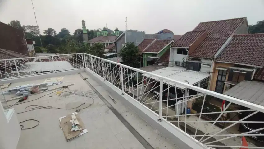 Reling tangga dan balkon model abstrak