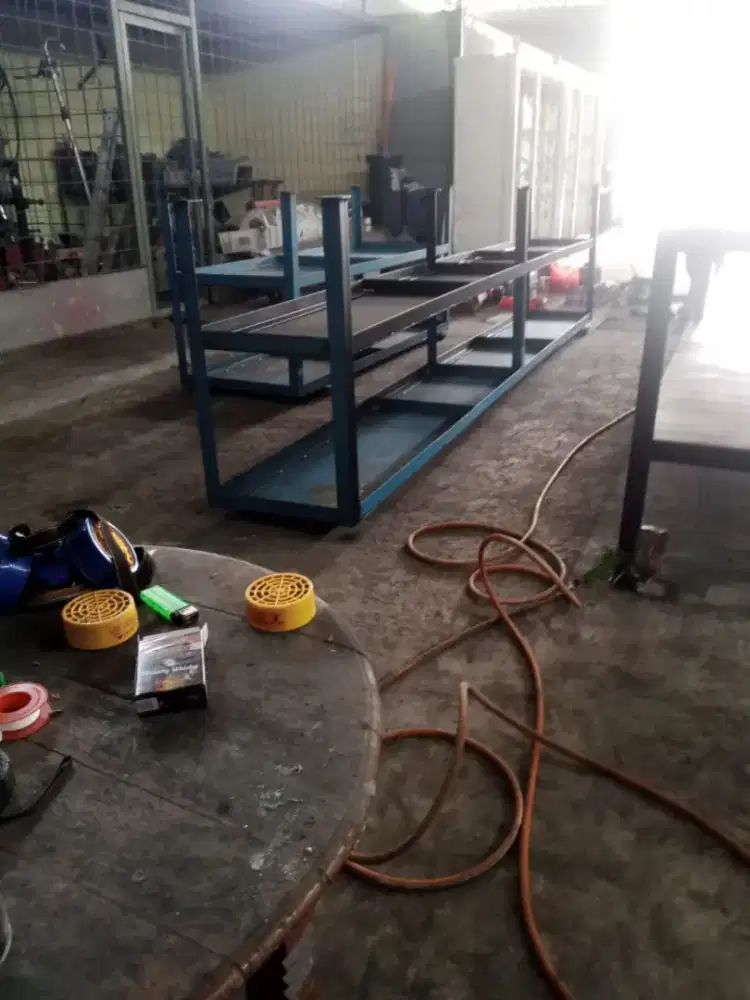 Tukang las keliling panggilan