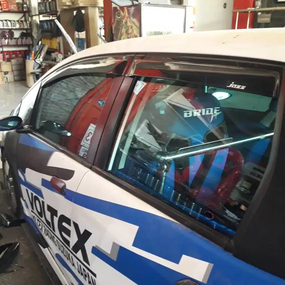 Kaca film mobil gedung perkantoran