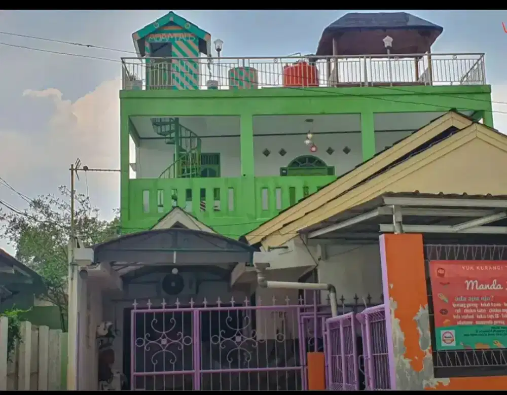 Jual rumah 3 lantai prasarana luas di rawakuda