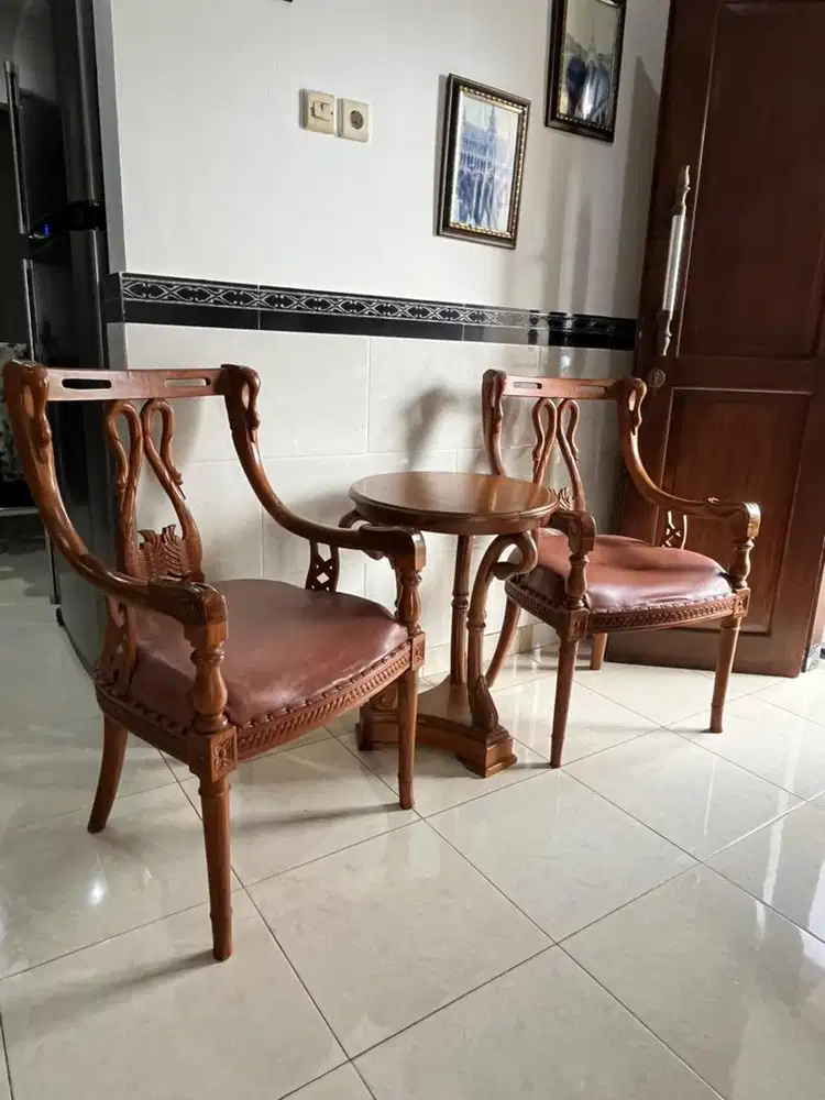 1 set kursi ukiran jati