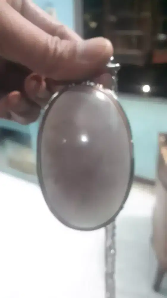 Batu Liontin Pandan Kristal