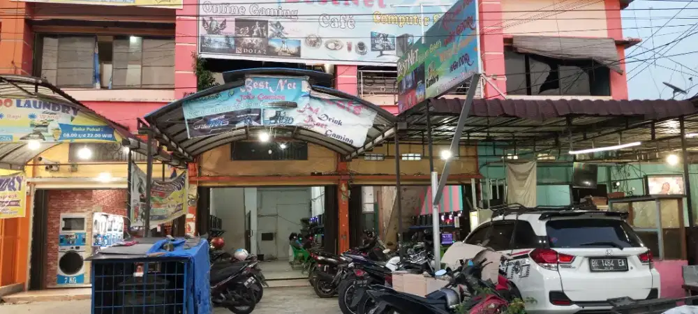 Operator warnet gaming