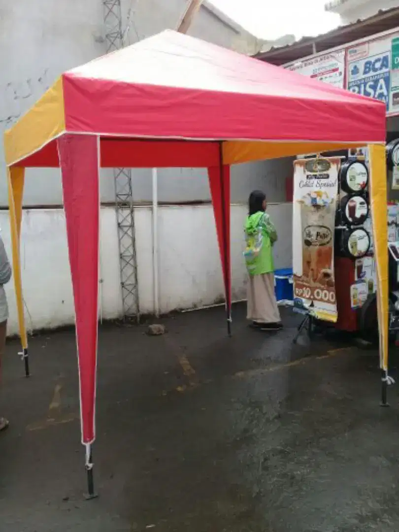 Tersedia tenda bongkar pasang