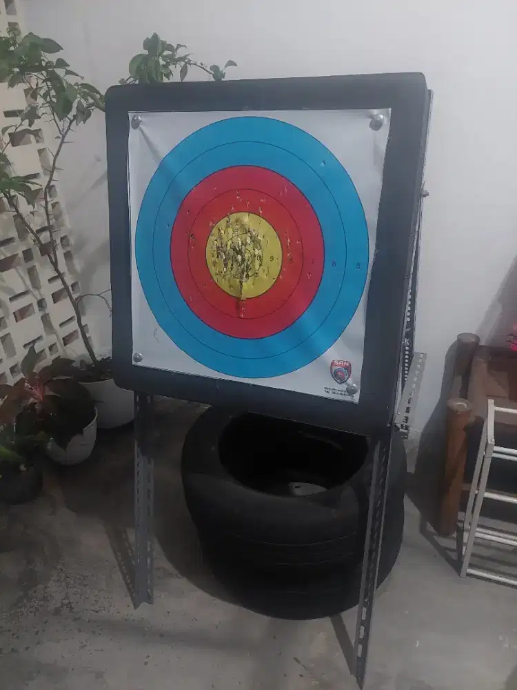 Target Panahan 1m x 1 m Tinggi 1.5 m