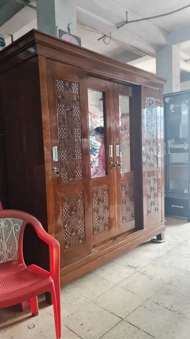 Lemari Pakaian Sliding 4 Pintu Kayu Jati Cermin