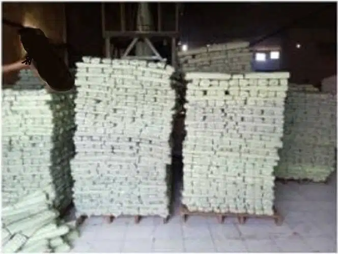 SEDIA PLASTIK COR HIJAU