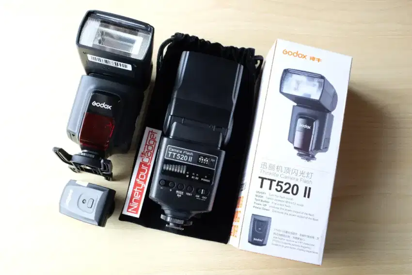 Flash Godox TT520 ii Include Trigger