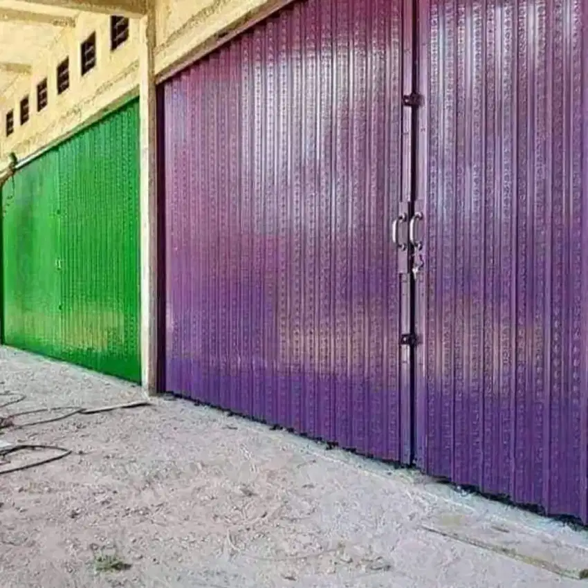 Roling door folding gate
