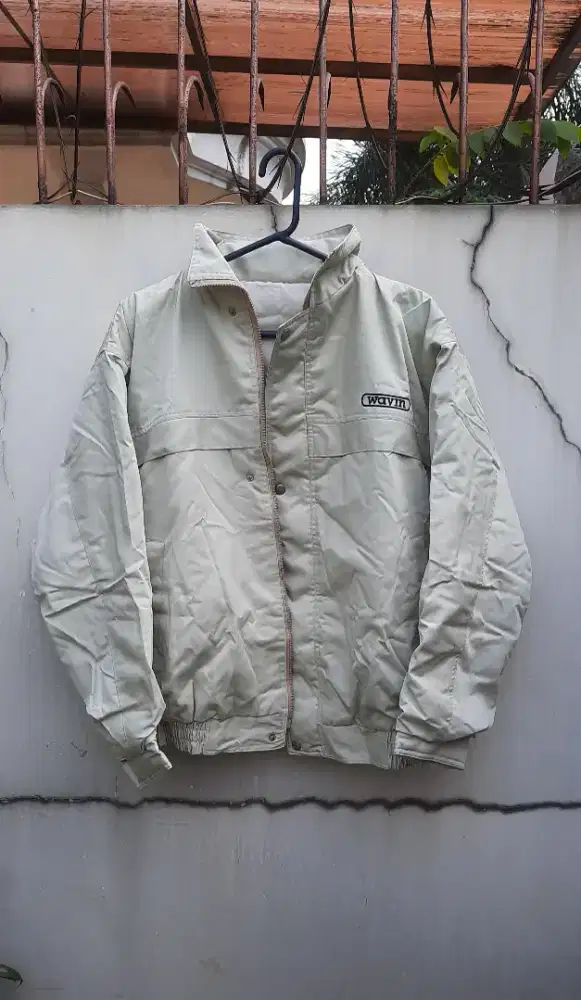 Jaket tebal Wavin