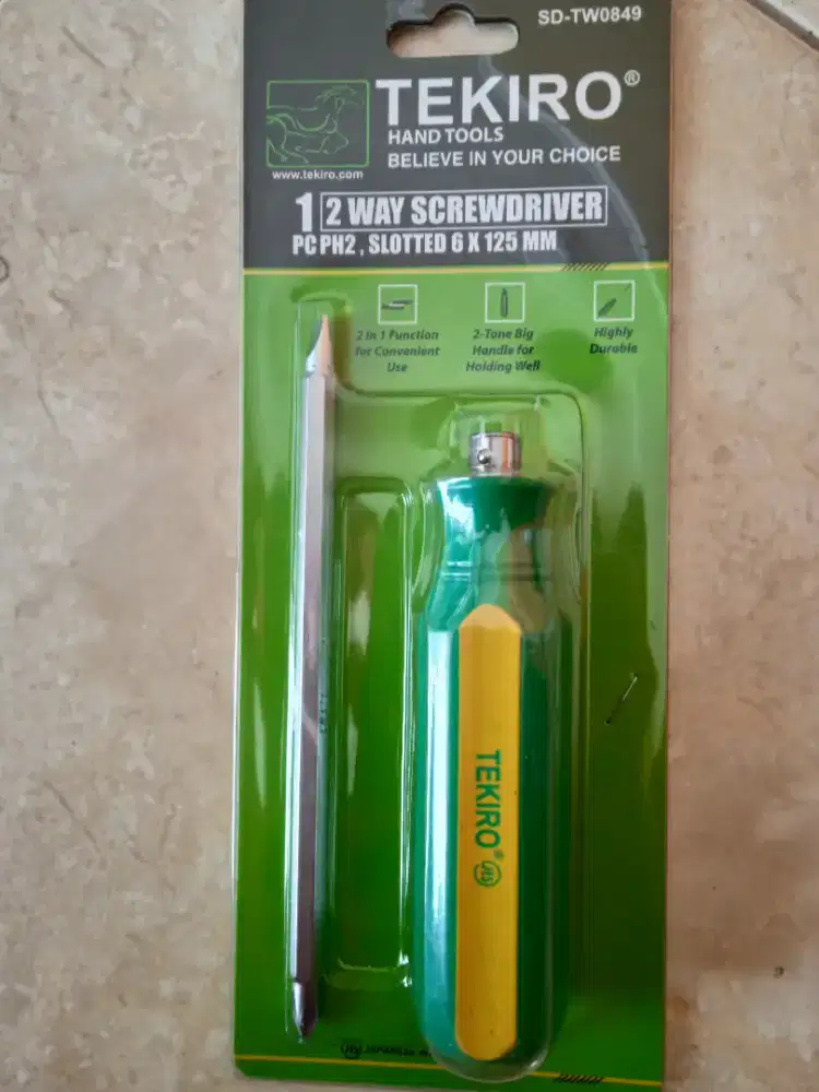 Obeng Tekiro bolak balik