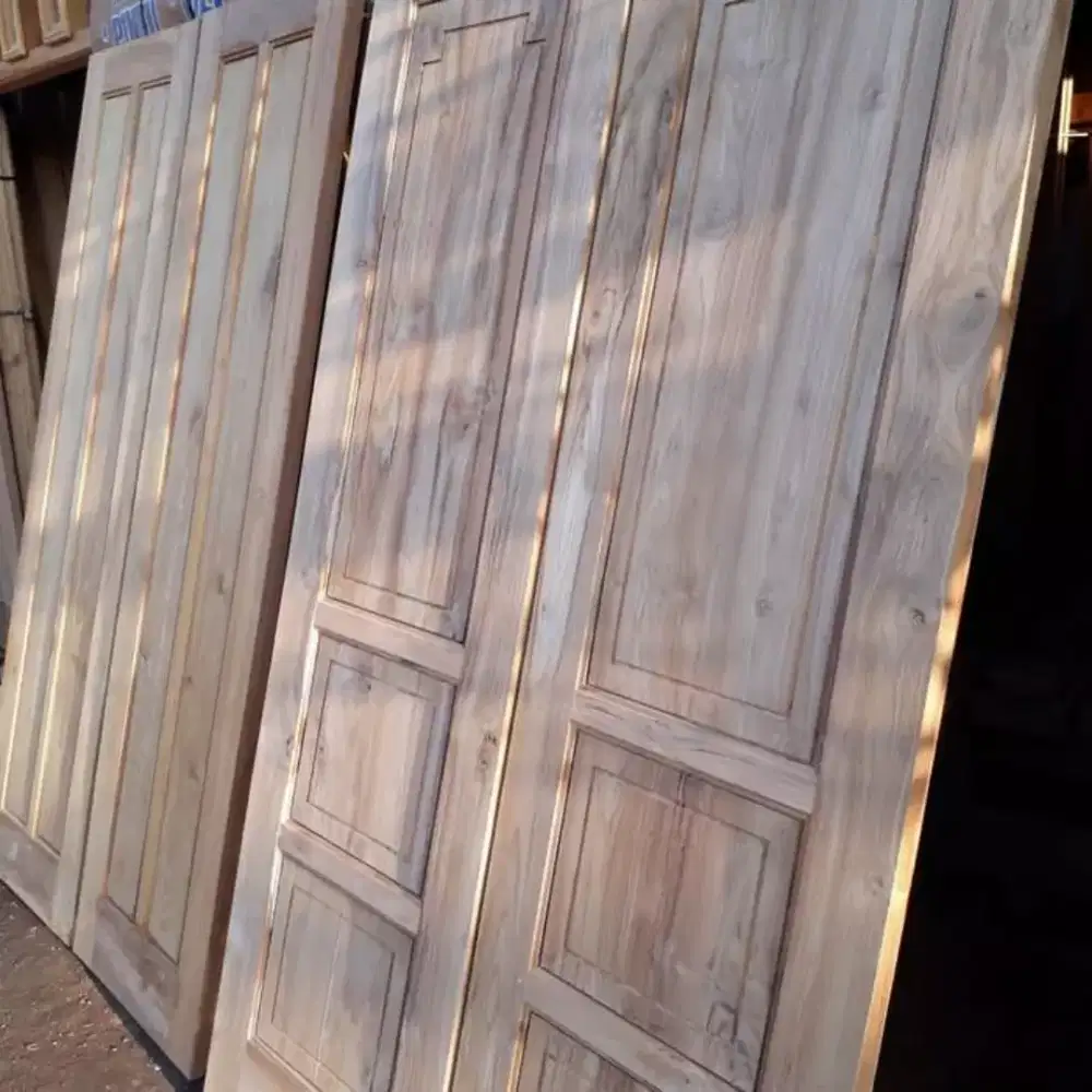 Daun pintu kuputarung