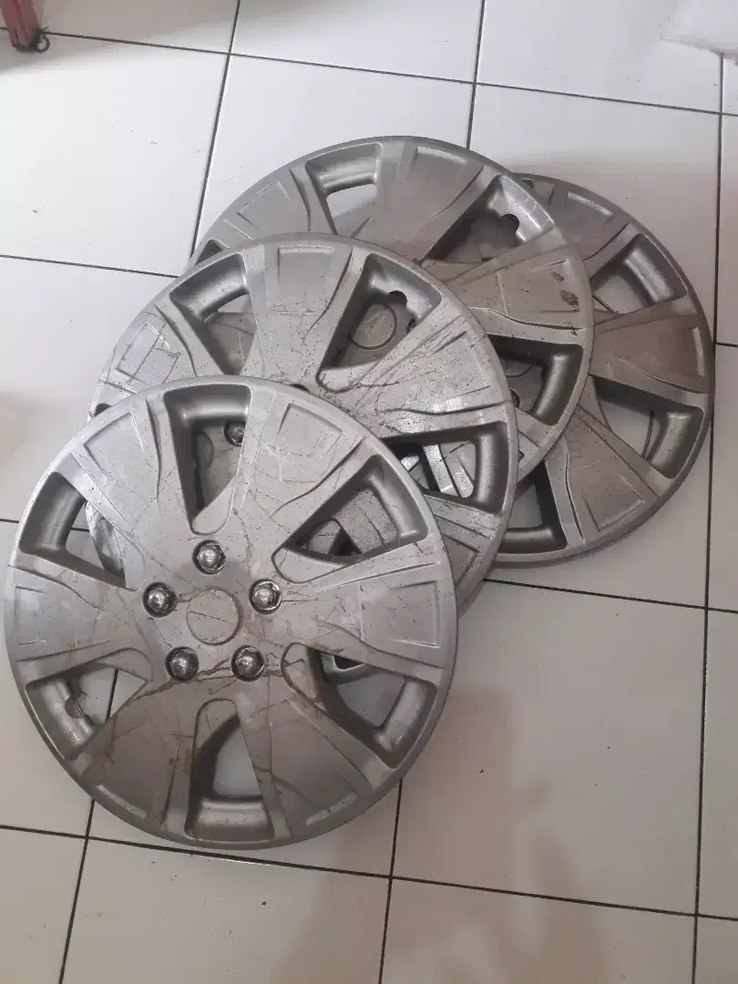 Dop velg kaleng Terios 2016