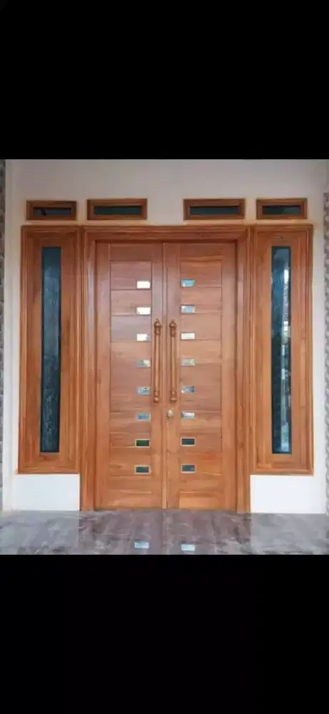 Pintu utama, kamar, jendela, kusen