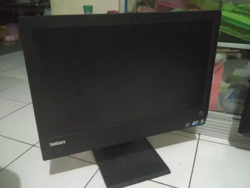 Pc AIO LENOVO i5 23inch normal