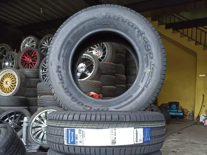 Ban bfgoodrich adv touring 215 70 15