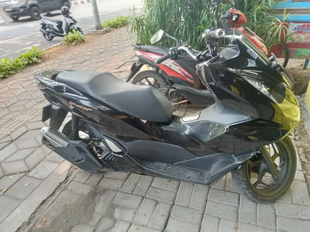 Di jual motor PCX ABC dengan kondisi masih bagus