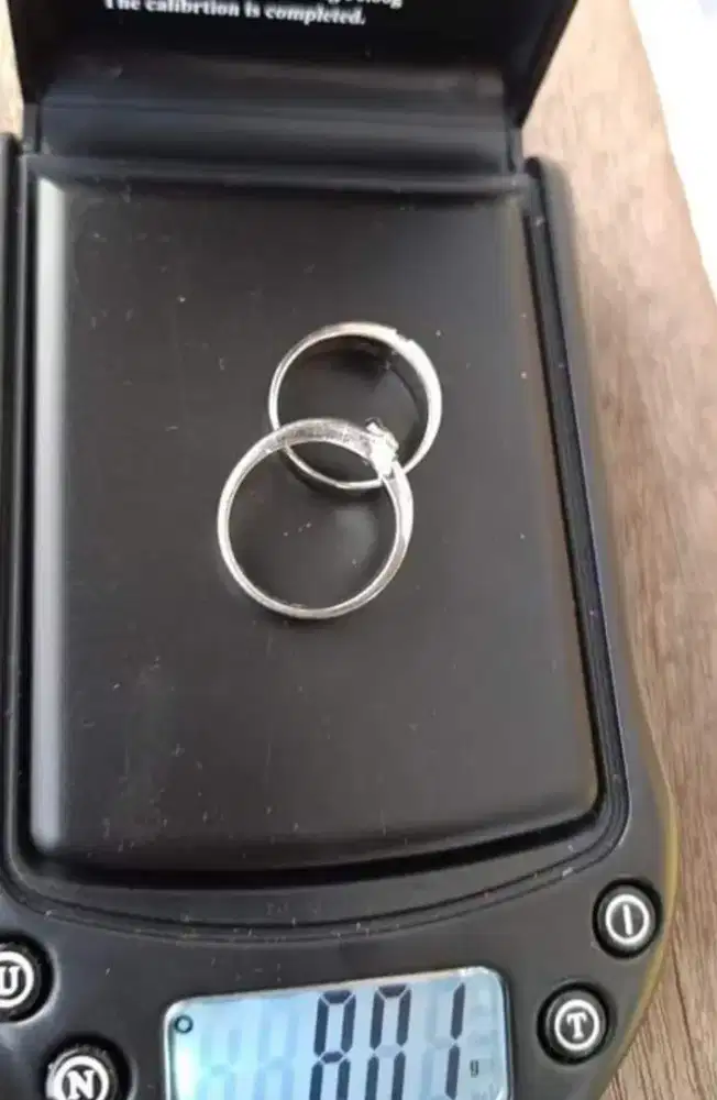 Menerima jual emas rusak