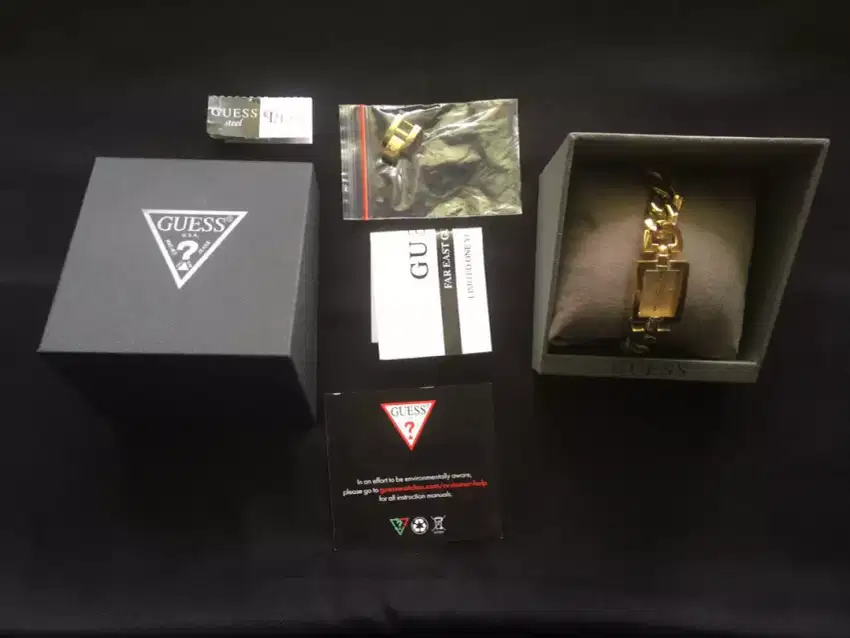 Dijual jam tangan wanita guess mini mod