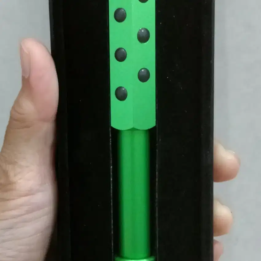 Magic Stick Roller MCI warna Green (Hijau)