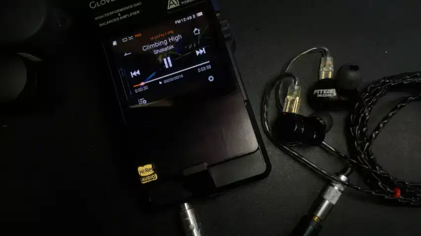 DIGITAL AUDIO PLAYER ASTELL KERN & DAC GLOVE A1