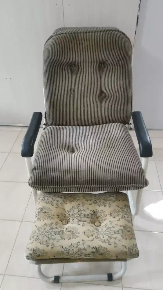 Kursi Malas Preloved