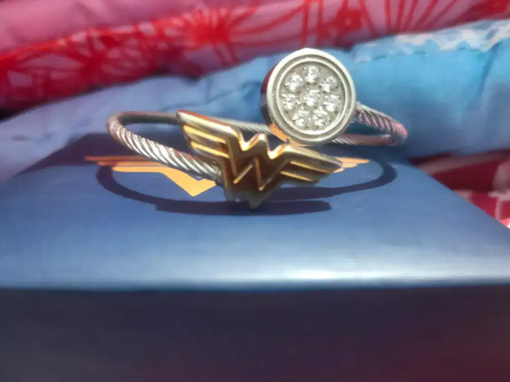 Gelang Wonder Women MCI