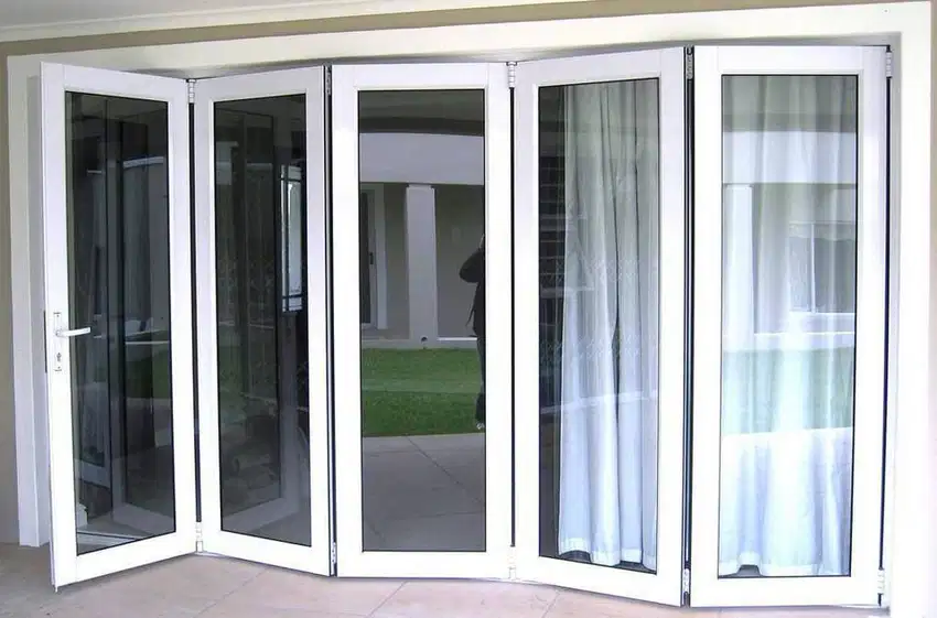 Pintu lipat upvc bali