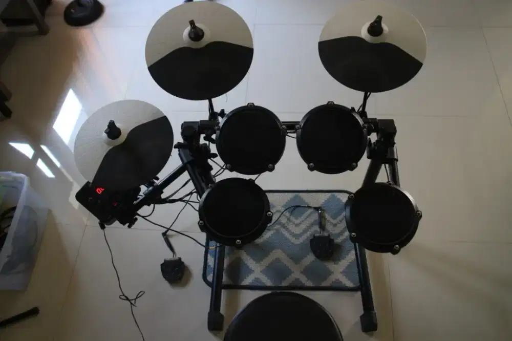 Drum Elektrik Alesis Debut Kit Quiet Mest Elektrik Drum Set Original Alatalat Musik 910564910
