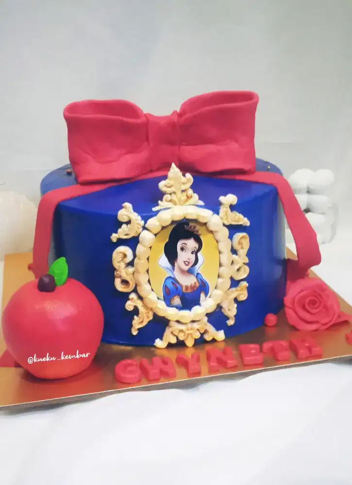 Kue ulang tahun Snow White