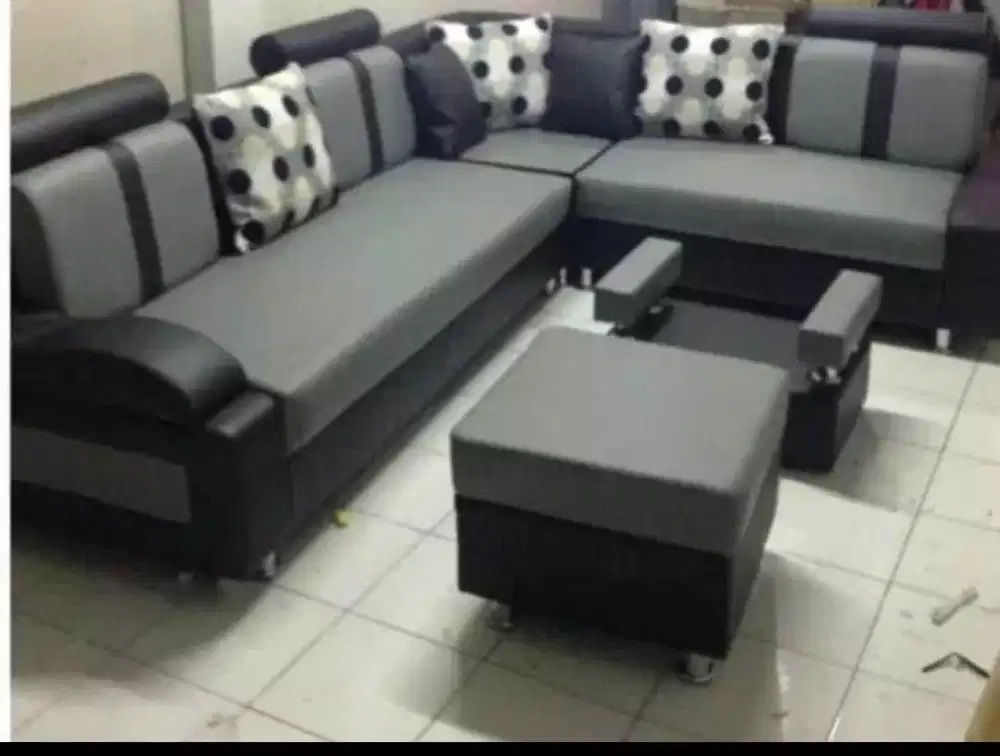 meolah sofa,kursi jok,bantalan.dllserta perbaikan reparasi sofa/kursi