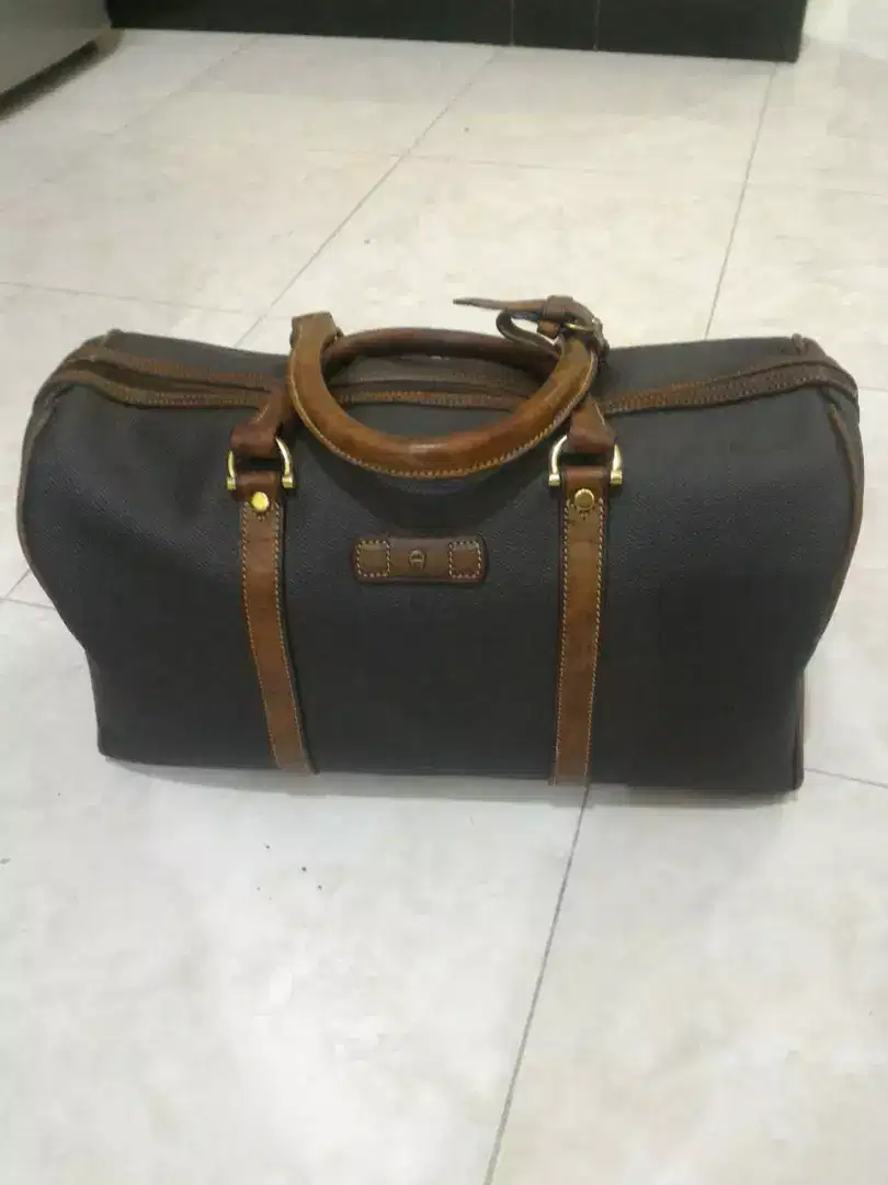 Tas Aigner Apa Adanya