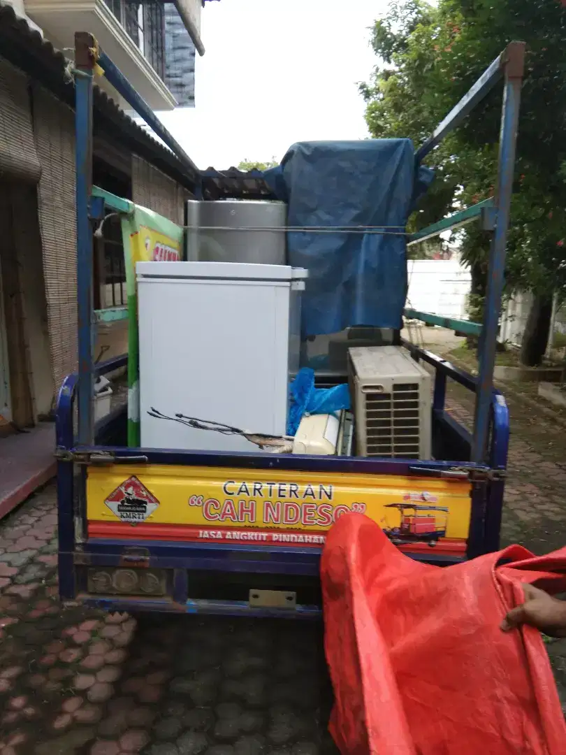 Jual beli barang bekas freezer box kulkas dll