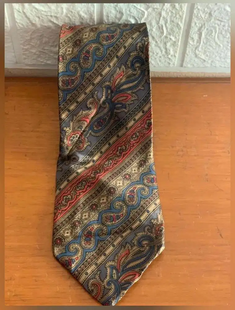 Sinsabang tie original