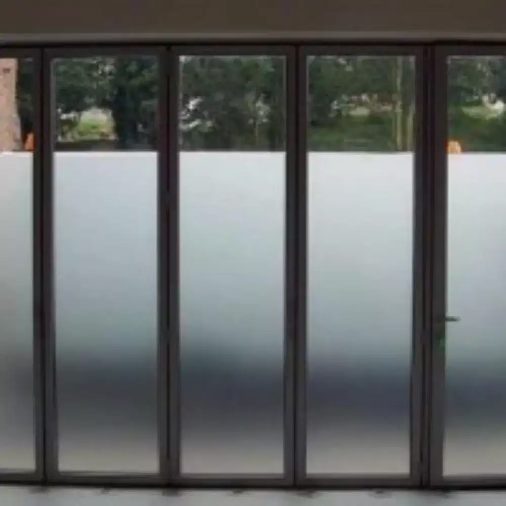 Jasa Pemasangan KacaFilm/Stiker kaca Gedung