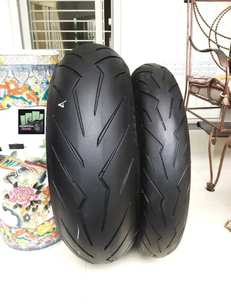 Ban sepasang moge berbagai sz 180 pirelli 190 battlax 120 michelin 160