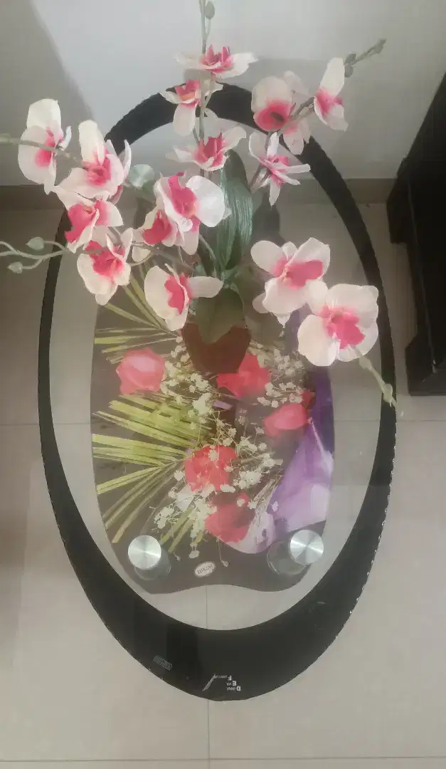 Meja Ruang Tamu Bekas