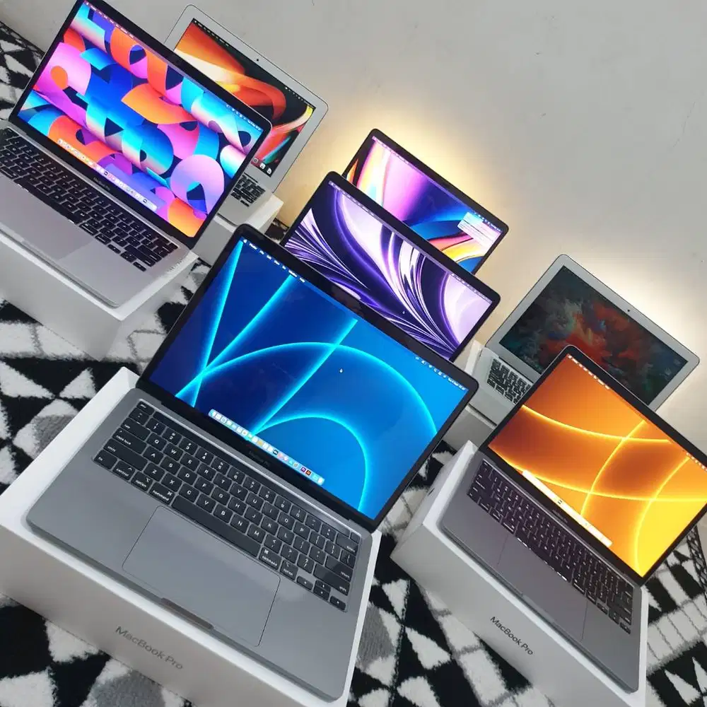Terima Jual Beli  MacBook Pro Air intel  M1 M2 M3 M4 iPhone iPad