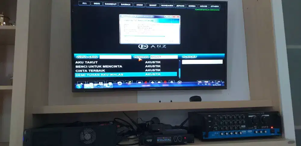 Komputer karaoke ( karoke ) murah untuk dirumah, cafe atau bisnis