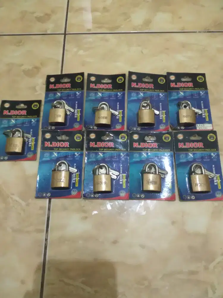 gembok kecil kuning buat koper 9pcs