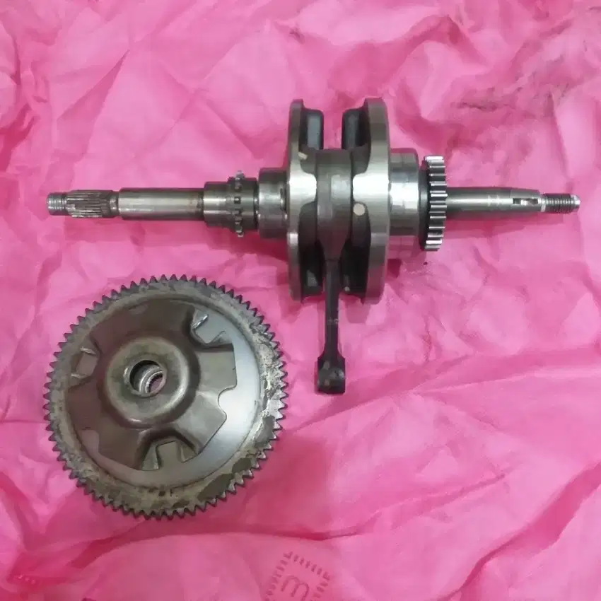 Kruk as Bandul Kanan Crank Shaft Suzuki Nex 2