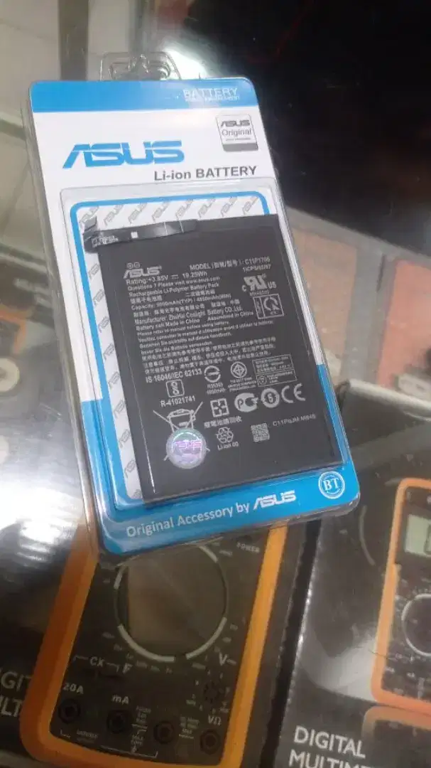 Ganti lcd dan baterai pangggil kerumah