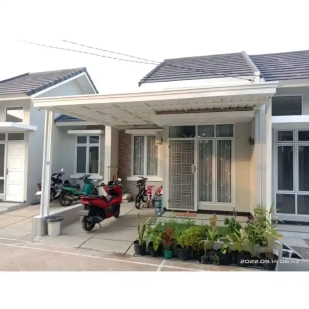 Pemasangan kanopi kokoh