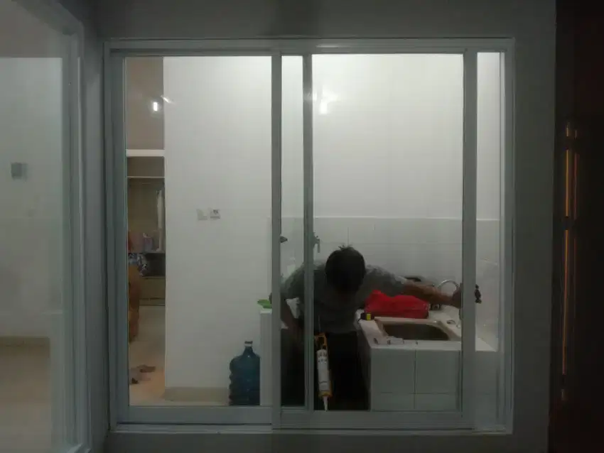 Jendela sliding aluminium