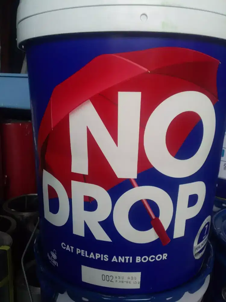 Cat No Drop putih dan abu abu