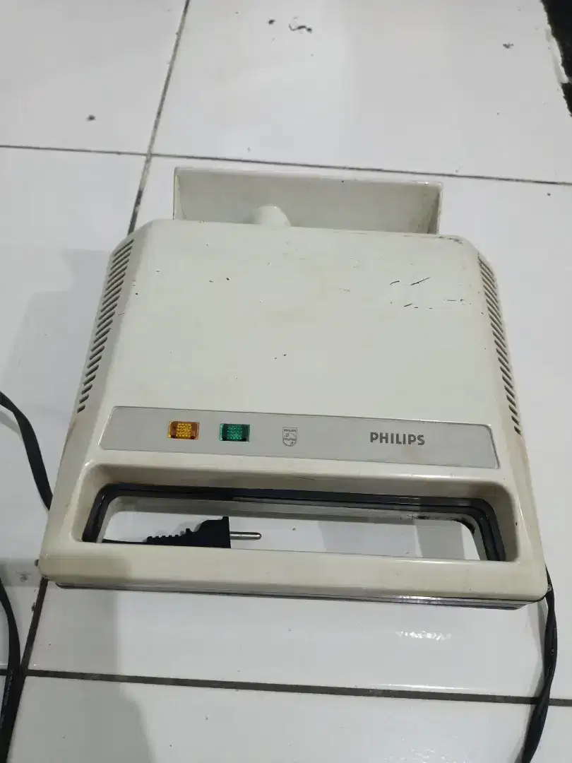 Pemanggang roti philips