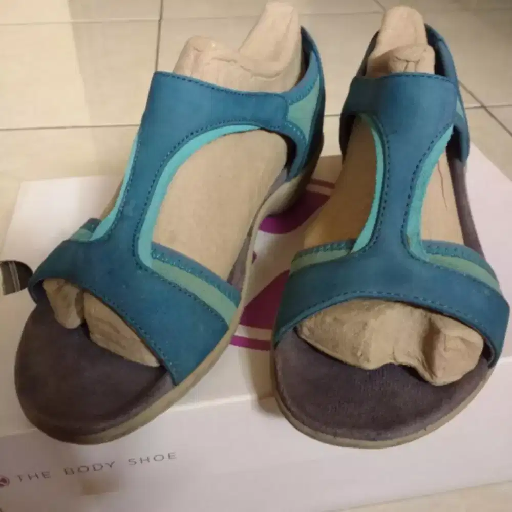 Sepatu Second Original Hush Puppies