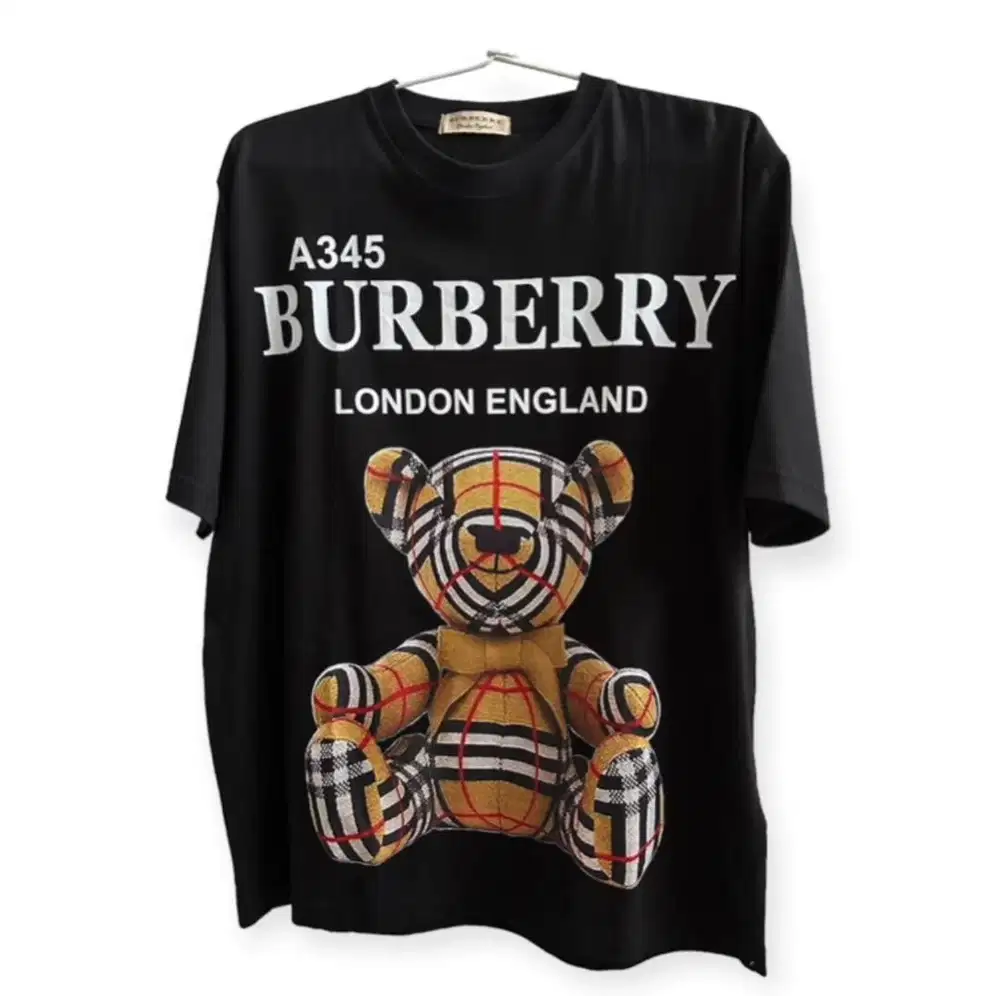 kaos tshirt print boneka burberry size xl