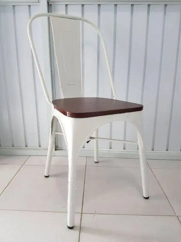 Kursi cafe besi putih