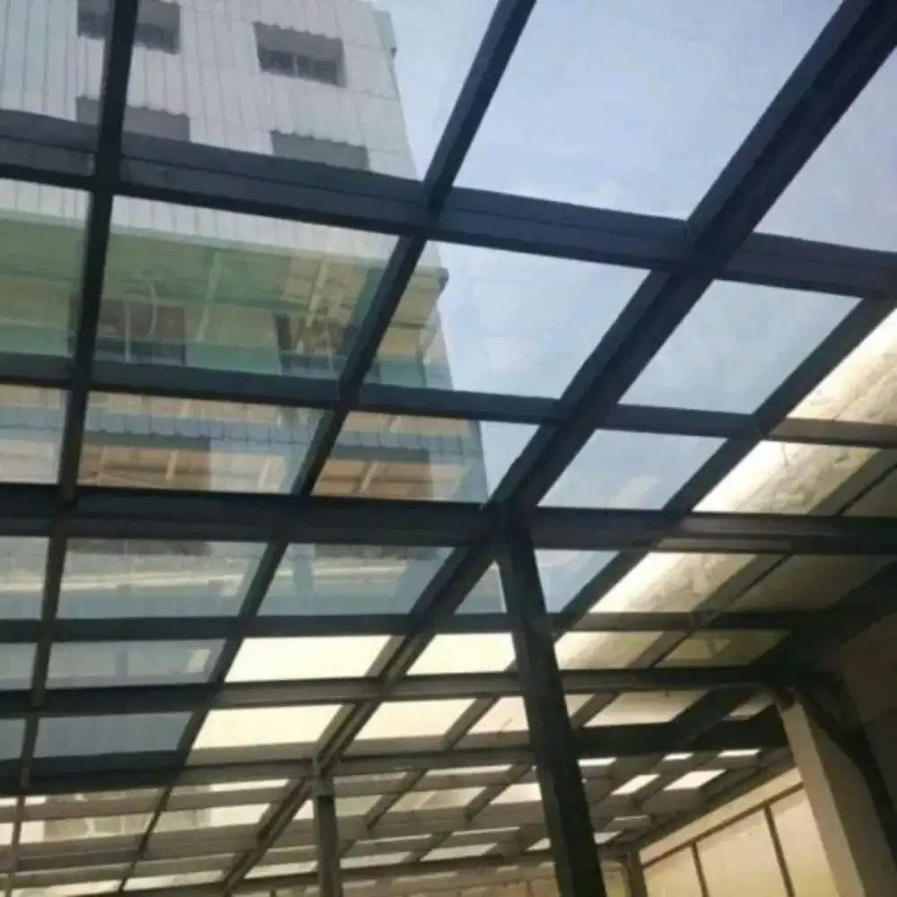 Kaca film berwarna untuk kaca canopy rumah